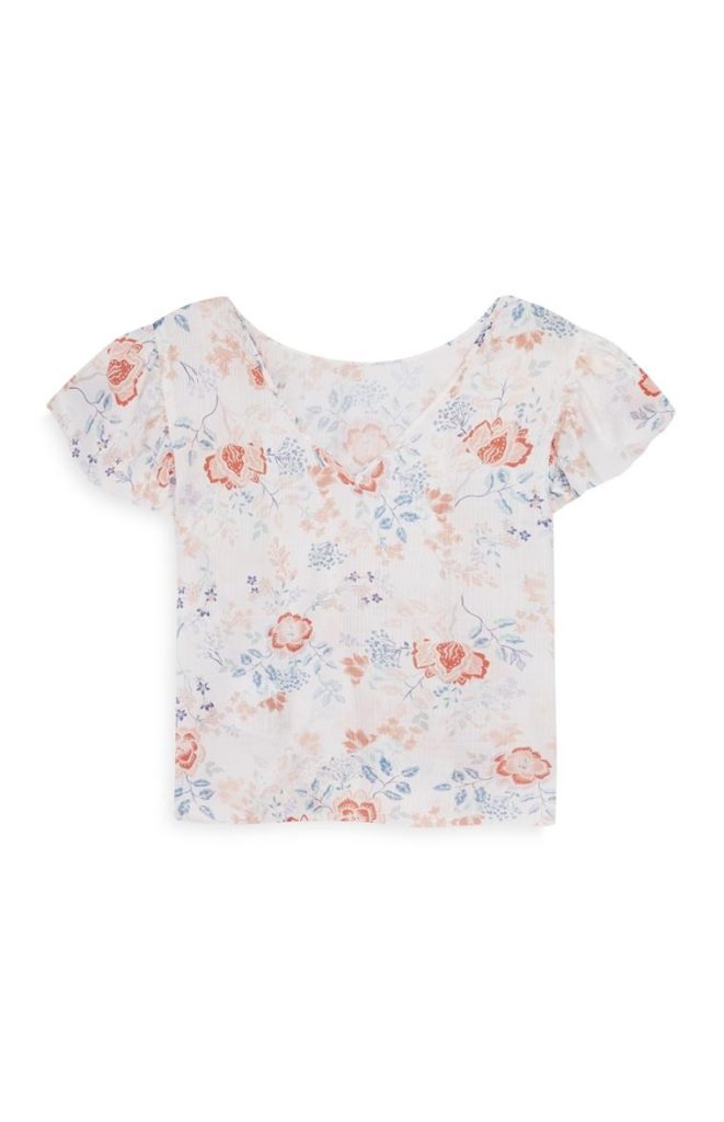 Blusa blanca con flores