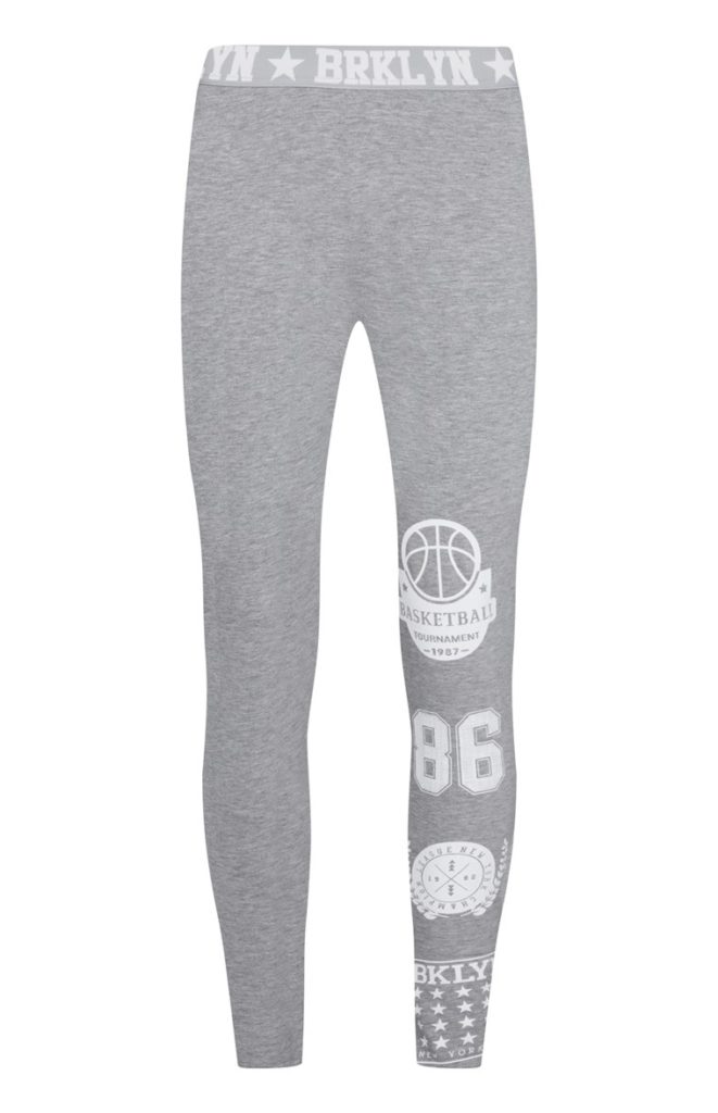 Leggings grises estilo universitario