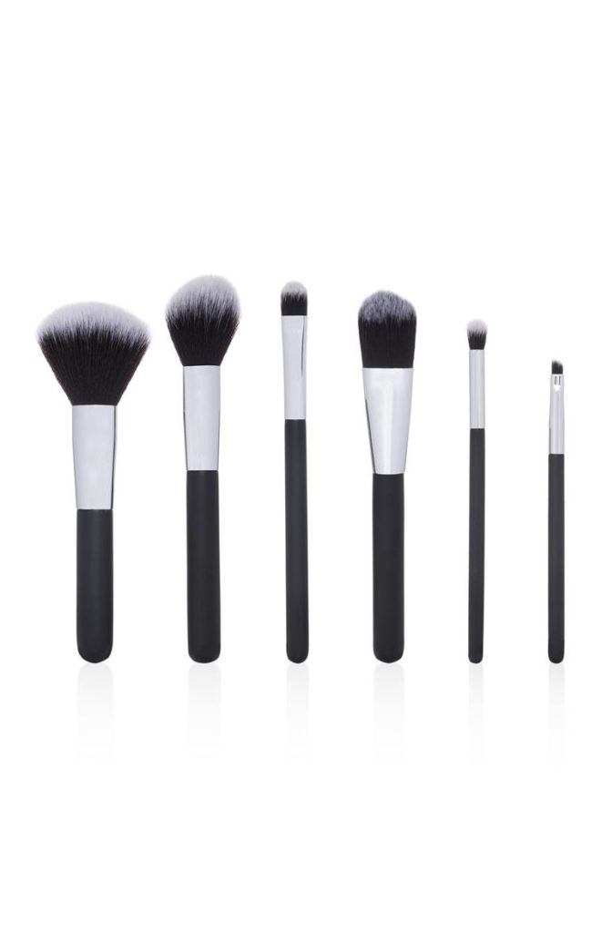 Set de brochas de maquillaje esenciales