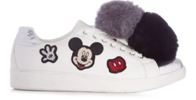 Deportivas de Mickey Mouse con pompón