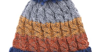 Gorro a rayas de punto de ochos