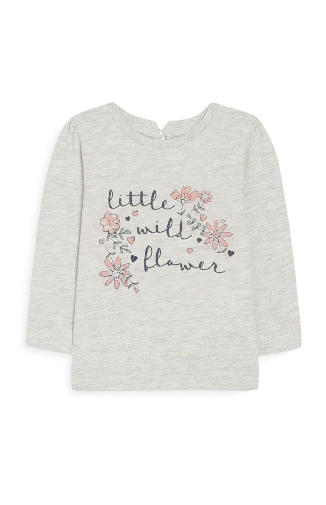 Camiseta con flores y eslogan de bebé niña