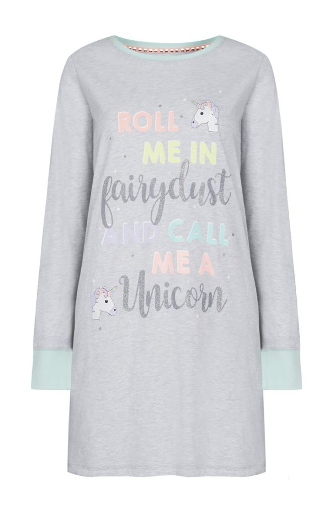 Camisón de unicornio