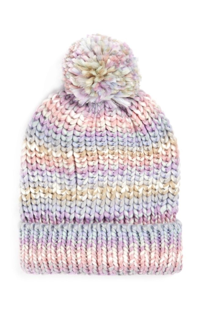 Gorro de Pom Pom rosa