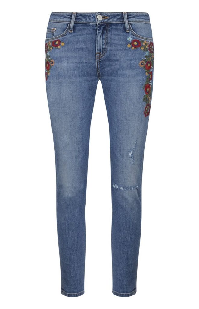 Pantalón vaquero cintura alta con bordado floral