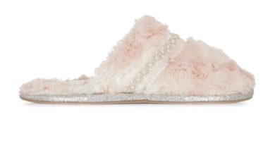 Pantuflas rosadas con Diamantes