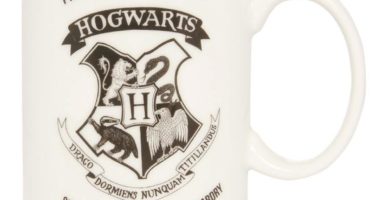 Taza con escudo de Hogwarts de H. Potter