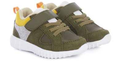 Zapato deportivo caqui de bebe niño