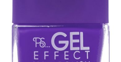 Pintauñas de efecto gel morado de PS