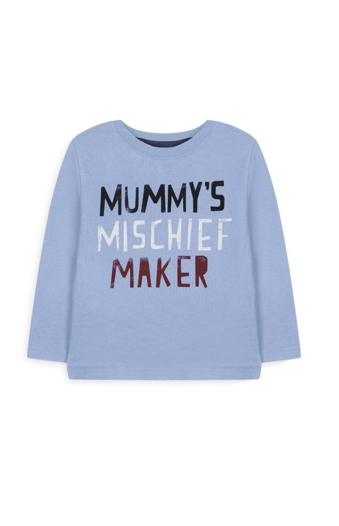 Camiseta con mensaje «Mummy»