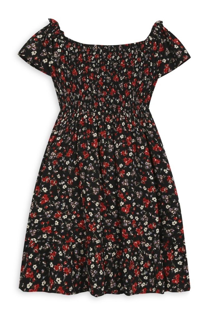 Vestido floral negro de Bardot